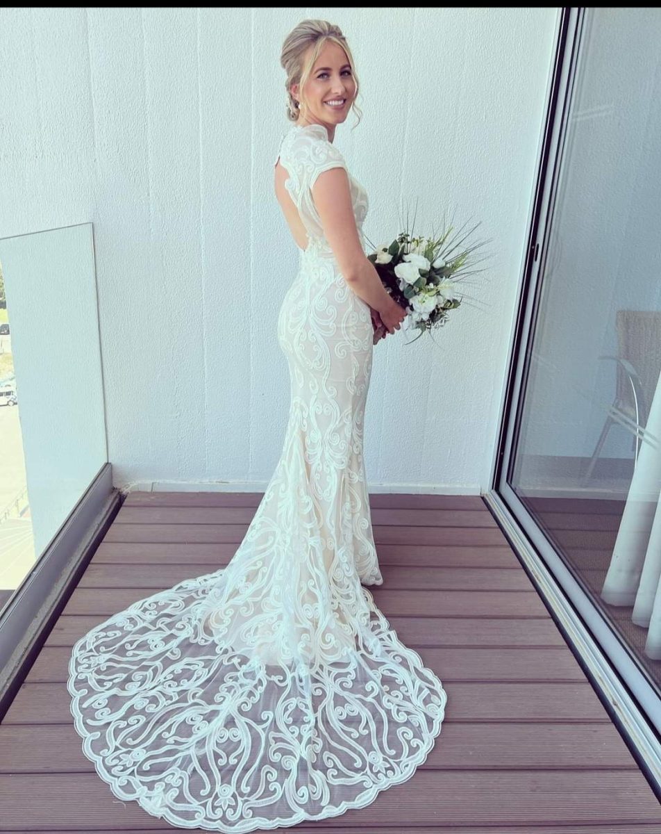 Eleganza sposa Cecilia Goun by Riki Dalal on Bride2bride