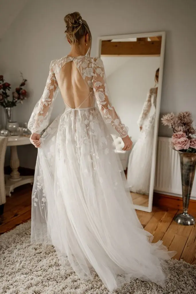 trumpet style wedding dress Ivory lace wedding dress trumpet mermaid  Bela Bridal