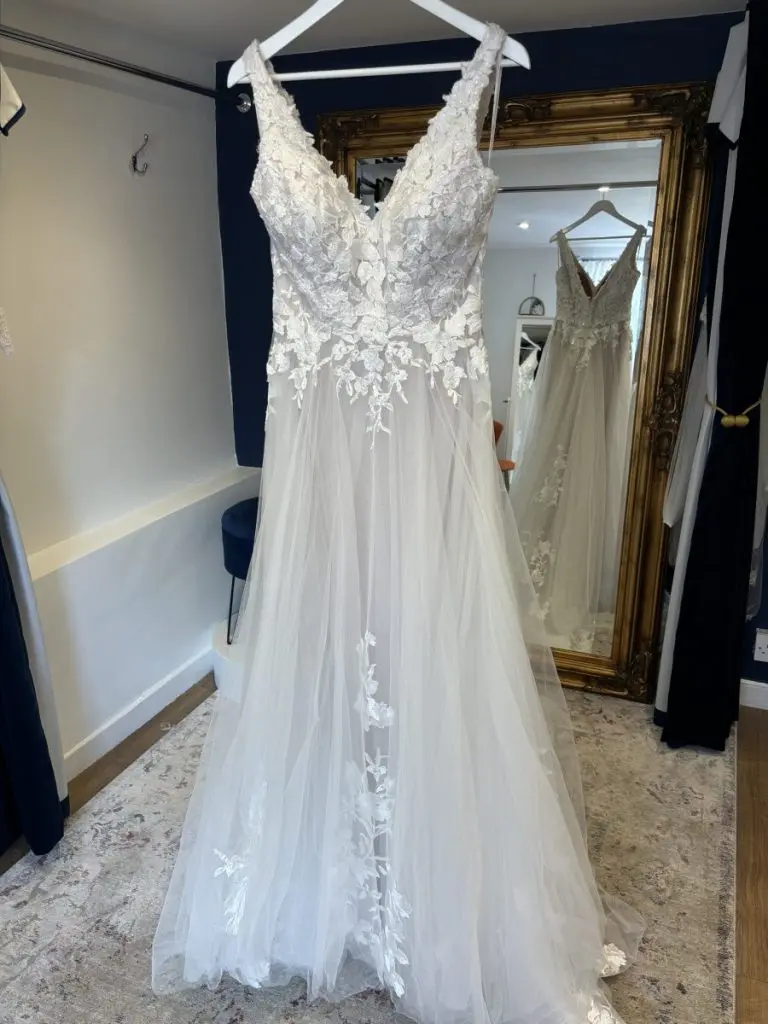 Maggie Sottero Stephanie Lynette UK Size 12 on Bride2bride