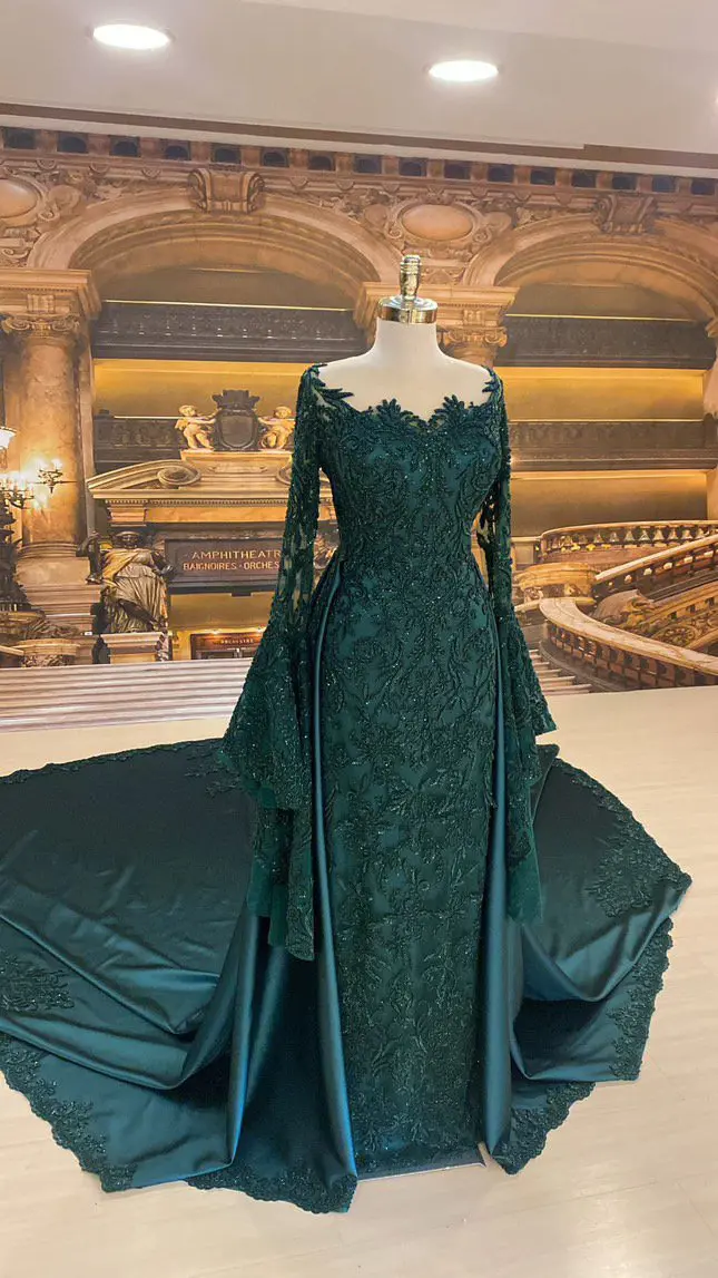 Emerald green Handbeaded Wedding dress. | Preloved wedding dress for sale  on Bride2bride UK