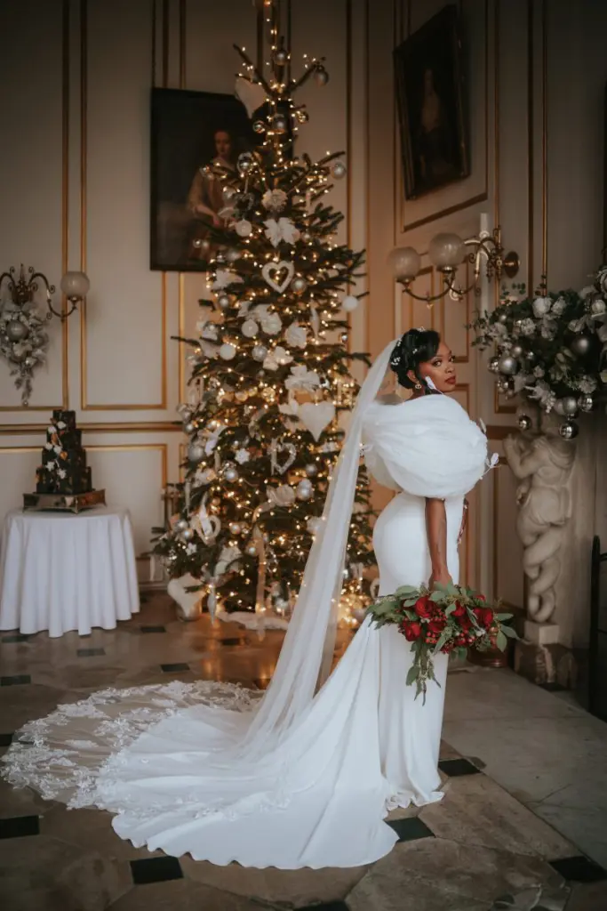 The Beyonce by Valdrin Sahiti | Preloved wedding dress for sale on Bride2bride UK The Beyonce by Valdrin Sahiti | Preloved wedding dress for sale on Bride2bride UK