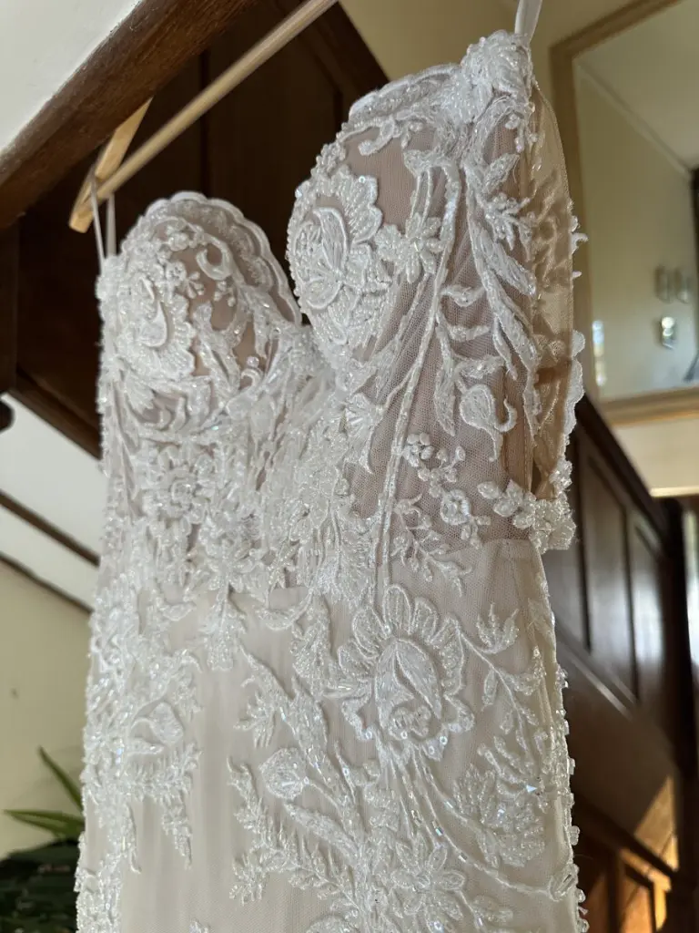 lace mermaid wedding dress uk Fishtail Wedding Dresses